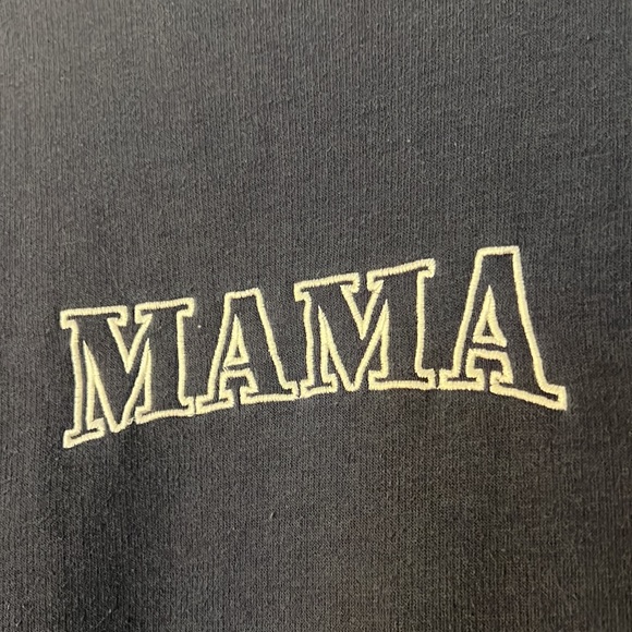 Embroidered MAMA sweatshirt - Picture 4 of 7